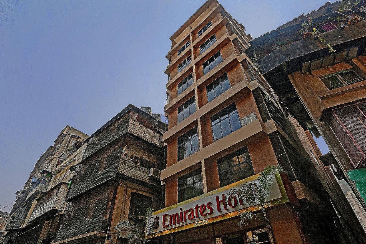 Capital O 79386 Hotel Emirates ムンバイ エクステリア 写真